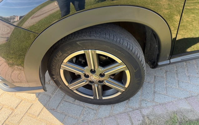 imagem-https://www.socarrao.com.br/sc-vehicle-images-prod/3842853/1789485481534-SU1HXzQyOTAuanBn.jpg