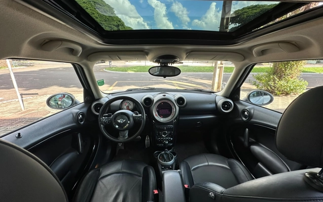 imagem-https://www.socarrao.com.br/sc-vehicle-images-prod/3842945/1789485622541-5_082045.jpg