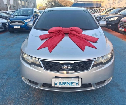 Kia Cerato 1.6 16V Mec. 2012 Prata — foto 1 de 3