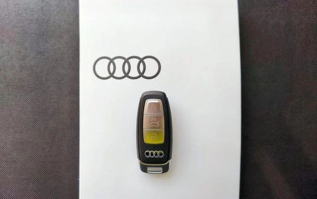 imagem-https://www.socarrao.com.br/sc-vehicle-images-prod/3843010/1789672472937-8465436_17_B_a123d100d1.jpeg