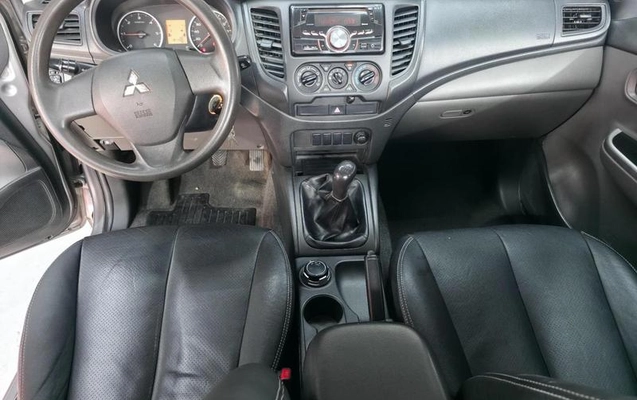 imagem-https://www.socarrao.com.br/sc-vehicle-images-prod/3843105/1789486174471-8235355_10_B_b0fe5eefba.jpeg