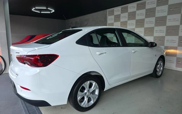 imagem-https://www.socarrao.com.br/sc-vehicle-images-prod/3843107/1789486175539-8224529_6_B_a204ac982e.jpeg