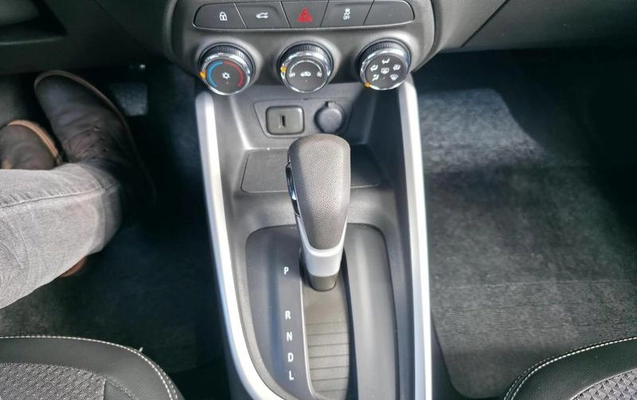imagem-https://www.socarrao.com.br/sc-vehicle-images-prod/3843107/1789486175540-8224529_10_B_7f215bbc46.jpeg