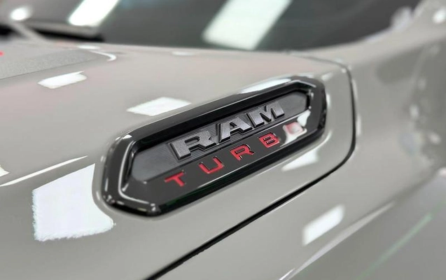 imagem-https://www.socarrao.com.br/sc-vehicle-images-prod/3843140/1789486213700-8470037_12_B_cd51589dcd.jpeg