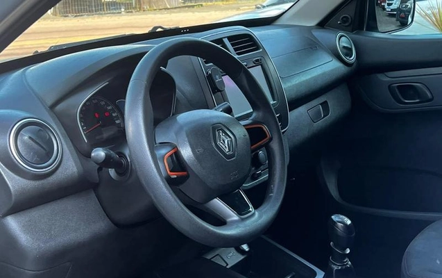 imagem-https://www.socarrao.com.br/sc-vehicle-images-prod/3843485/1789486995513-8459163_3_B_2dd7be1098.jpeg