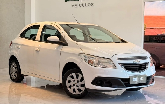 imagem-https://www.socarrao.com.br/sc-vehicle-images-prod/3843634/1789487303544-06e0f2e7f1d64a6dae21fe6d0ab11d59_1789487015098.jpg