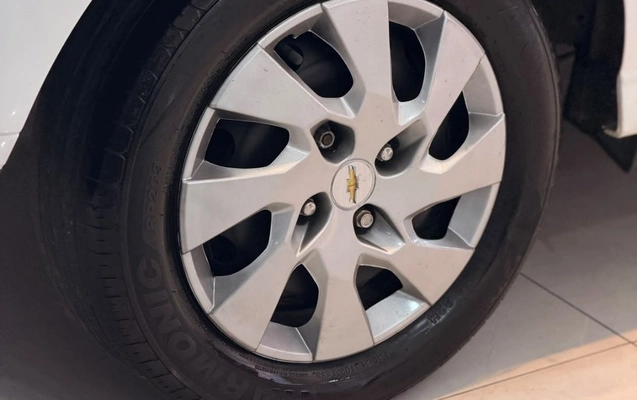 imagem-https://www.socarrao.com.br/sc-vehicle-images-prod/3843634/1789487303550-acc330c3ea0c402e85887fd1b87c2a48_1789487015135.jpg