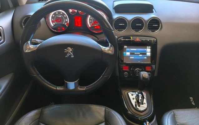 imagem-https://www.socarrao.com.br/sc-vehicle-images-prod/3843859/1789653234940-8446829_11_B_0fdb495670.jpeg