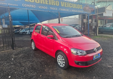 Volkswagen Fox 2012 Vermelho — foto 1 de 3