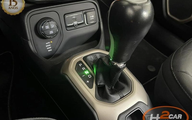 imagem-https://www.socarrao.com.br/sc-vehicle-images-prod/3844110/1789562432436-7791533_18_B_2804dc9d1c.jpeg