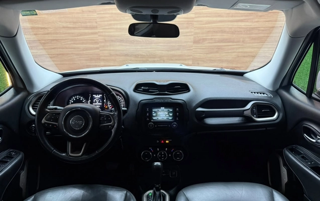 imagem-https://www.socarrao.com.br/sc-vehicle-images-prod/3844136/1789488702597-AxVrn3kKGJqvh445w8LfYcRmNUmRxoaU.jpg