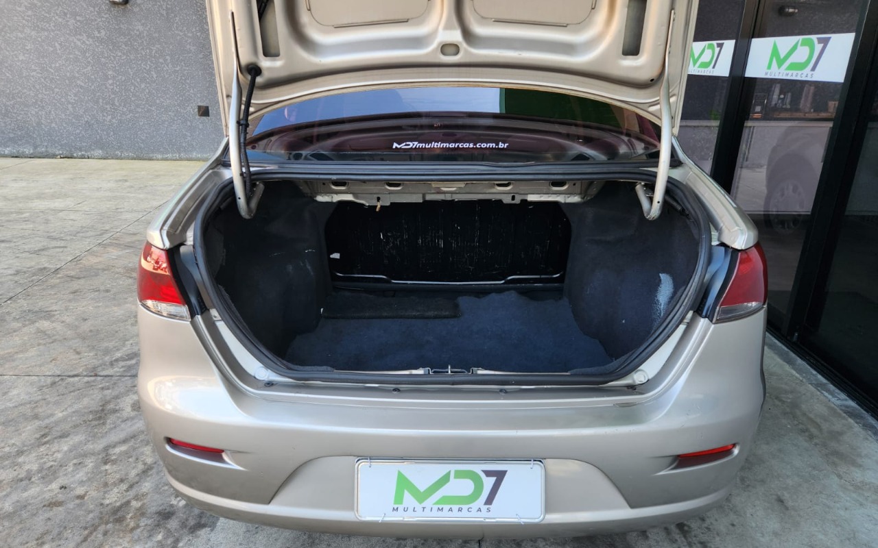 imagem-https://www.socarrao.com.br/sc-vehicle-images-prod/3844274/1789488942995-V2hhdHNBcHAgSW1hZ2UgMjAyNi0wOS0xNSBhdCAxMS4xMy4wNS5qcGVn.jpeg