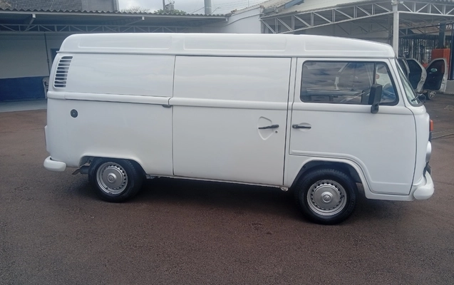 imagem-https://www.socarrao.com.br/sc-vehicle-images-prod/3844297/1789489053491-MTc4OTQ4ODcwODY5MTIxNTg4NTM4NTY2OTc5MjU3NjIuanBn.jpg