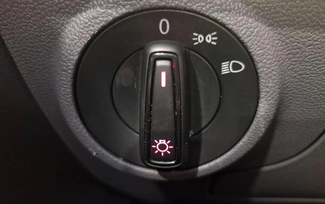 imagem-https://www.socarrao.com.br/sc-vehicle-images-prod/3844335/1789649470576-8446887_7_B_155182f6c1.jpeg