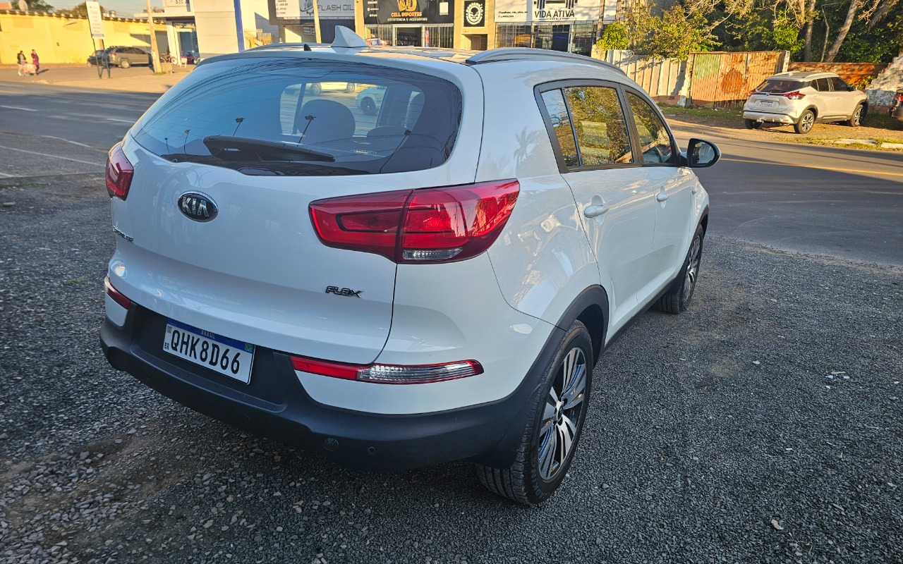 imagem-https://www.socarrao.com.br/sc-vehicle-images-prod/3844344/1789489196382-MjAyNjA2MjVfMTYzNTM5LmpwZw.jpg