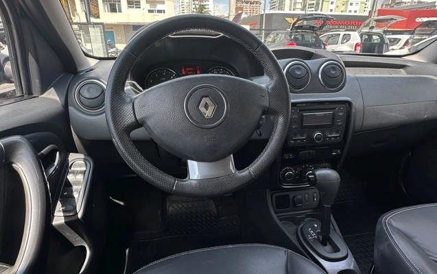 imagem-https://www.socarrao.com.br/sc-vehicle-images-prod/3844361/1789565323512-gb-dd8cc2c.jpeg