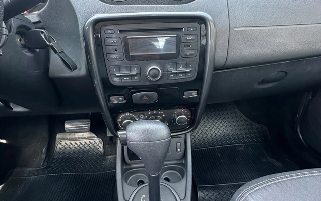 imagem-https://www.socarrao.com.br/sc-vehicle-images-prod/3844361/1789565323513-gb-74e48cc.jpeg