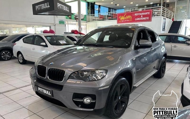 imagem-https://www.socarrao.com.br/sc-vehicle-images-prod/3844404/1789660740474-8478440_12_B_04711bd918.jpeg