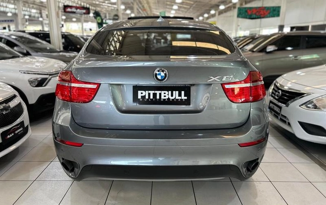 imagem-https://www.socarrao.com.br/sc-vehicle-images-prod/3844404/1789660740476-8478440_4_B_54fff7140e.jpeg