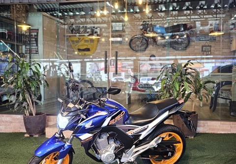 Honda CB 250 TWISTER/FLEXONE 2019 Prata — foto 1 de 3
