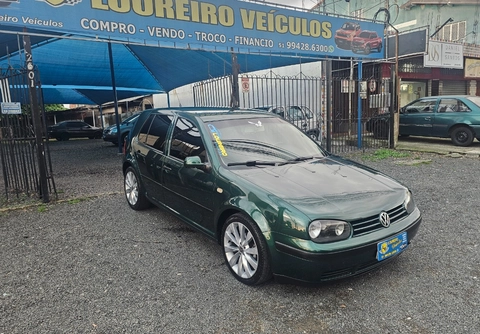 Volkswagen Golf 2000 Verde — foto 1 de 3