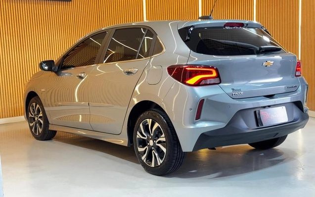 imagem-https://www.socarrao.com.br/sc-vehicle-images-prod/3844465/1789583644066-8478243_5_B_c2bd51f2a4.jpeg