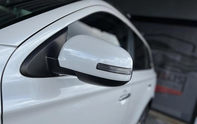 imagem-https://www.socarrao.com.br/sc-vehicle-images-prod/3844614/1790019493319-8308902_5_B_5779d41369.jpeg