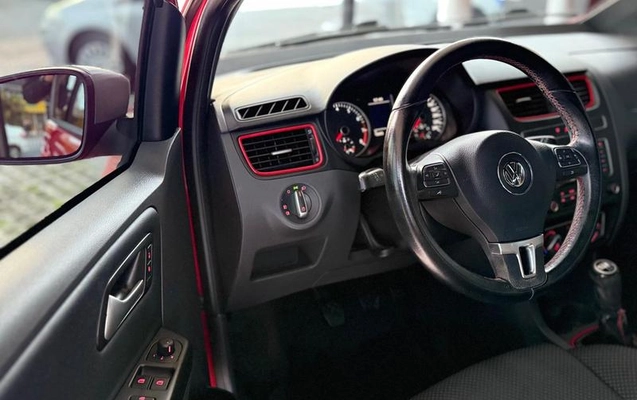 imagem-https://www.socarrao.com.br/sc-vehicle-images-prod/3844632/1789584968846-8478515_6_B_dff934259c.jpeg