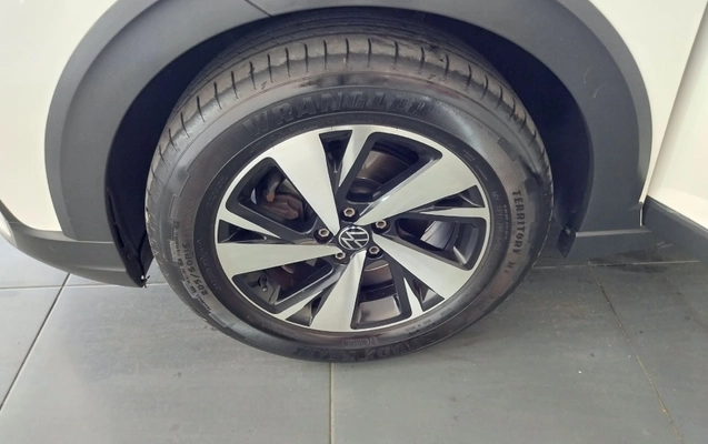 imagem-https://www.socarrao.com.br/sc-vehicle-images-prod/3844735/1789566142781-dV3vUvKQw6i2tyZOHghzIs1nBlflA9XI.jpg