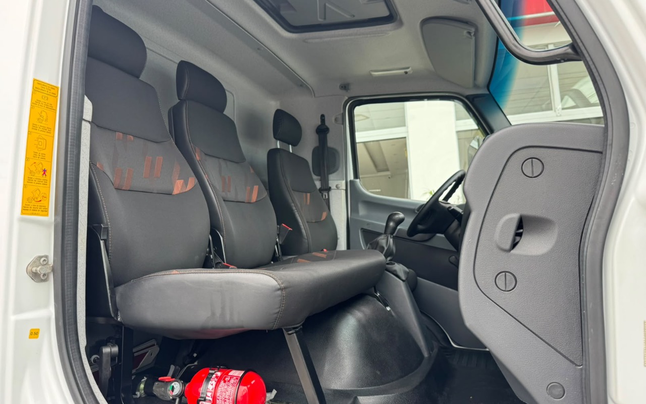 imagem-https://www.socarrao.com.br/sc-vehicle-images-prod/3844825/1789490275712-MTguanBlZw.jpeg