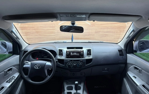 imagem-https://www.socarrao.com.br/sc-vehicle-images-prod/3844860/1789568310041-DnlgcainLW0x5zi1tEsP3IC2P4dF4In8.jpg