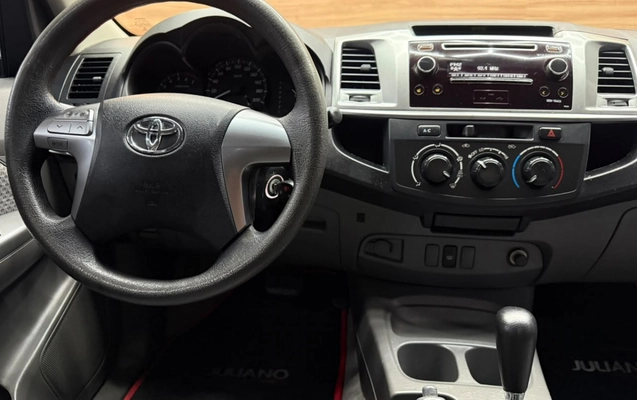 imagem-https://www.socarrao.com.br/sc-vehicle-images-prod/3844860/1789568310043-UJerTc8yax1lnJuk1QXMXk5cf6pReZ5H.jpg