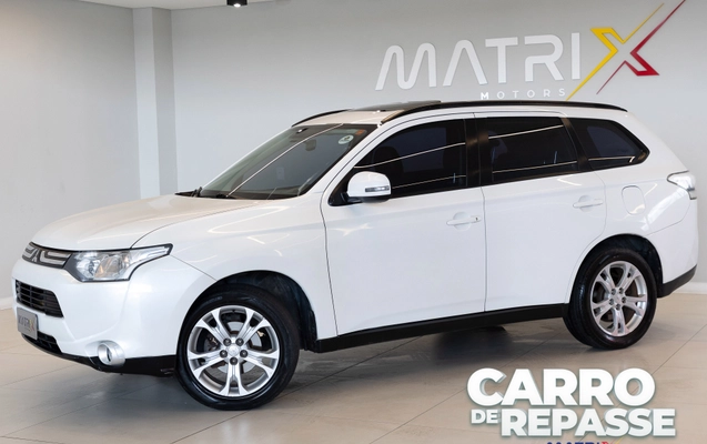 imagem-https://www.socarrao.com.br/sc-vehicle-images-prod/3844949/1789490484647-003_583753-47c8415c0c29530bfa88c7ace98ee42d.jpg