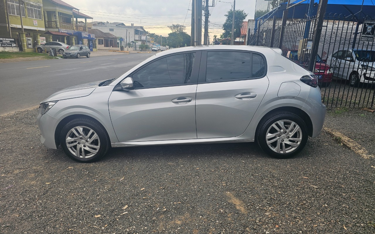 imagem-https://www.socarrao.com.br/sc-vehicle-images-prod/3844983/1789490550888-MjAyNjA1MDdfMTUzNTUwLmpwZw.jpg
