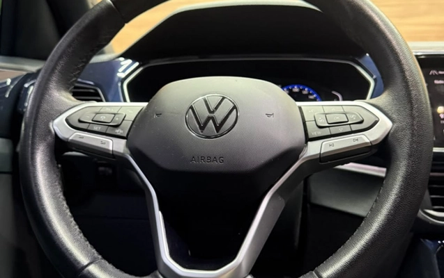 imagem-https://www.socarrao.com.br/sc-vehicle-images-prod/3845060/1789490669437-VjGYHVfxYEZDWvR3EEuTmLC1iuEPMfCS.jpg