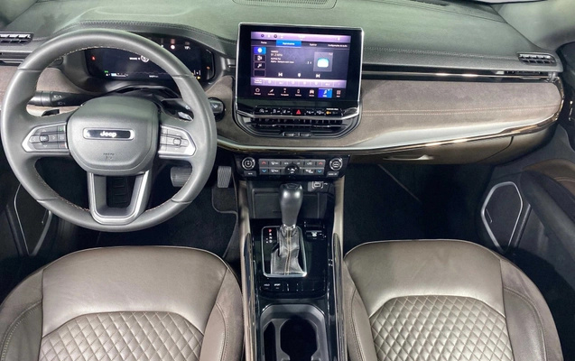 imagem-https://www.socarrao.com.br/sc-vehicle-images-prod/3845085/1789490700215-003_d9816ffb6513b99036aa98f7ac8dfa74.jpg