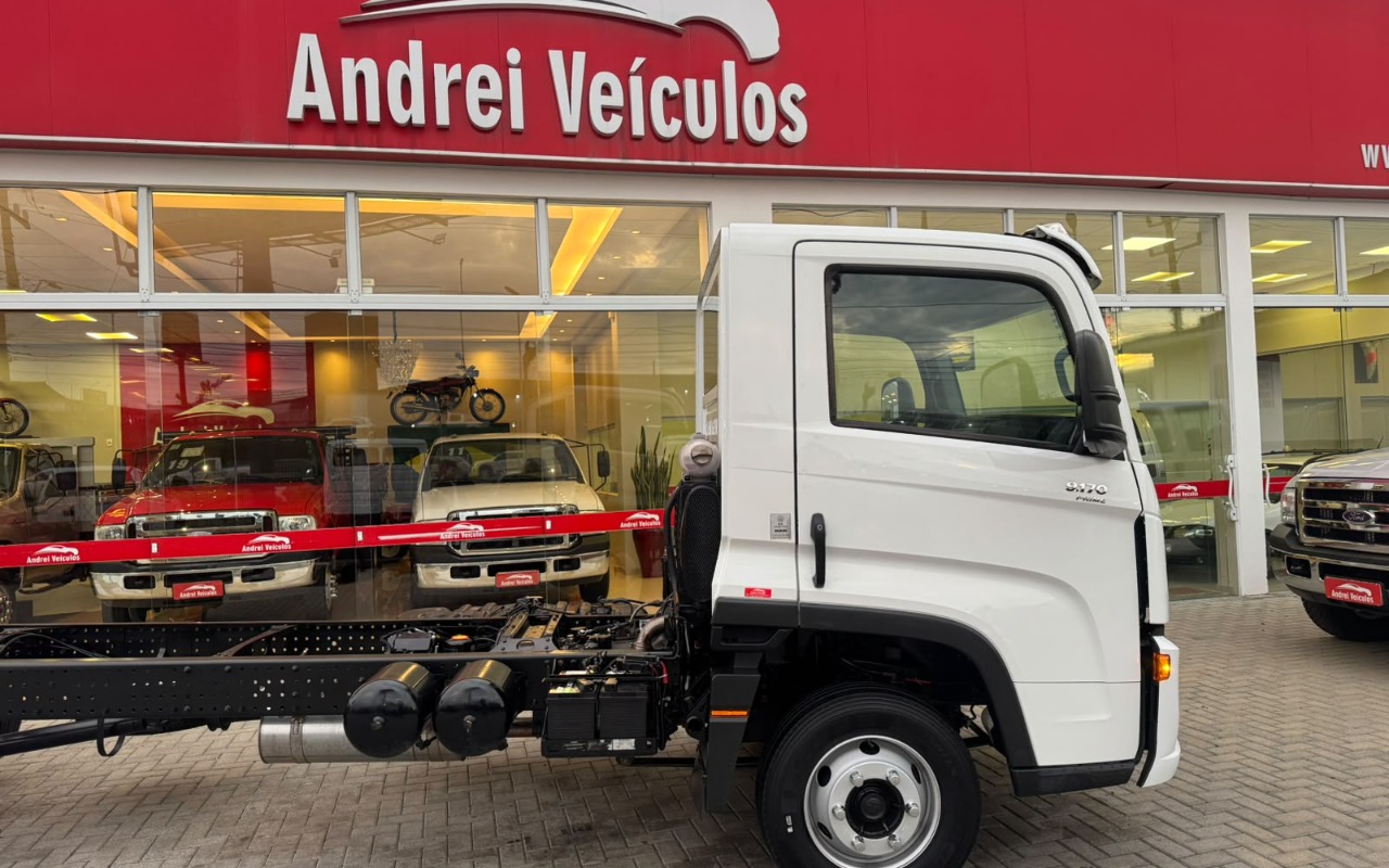 imagem-https://www.socarrao.com.br/sc-vehicle-images-prod/3845253/1789490943084-MTAuanBlZw.jpeg