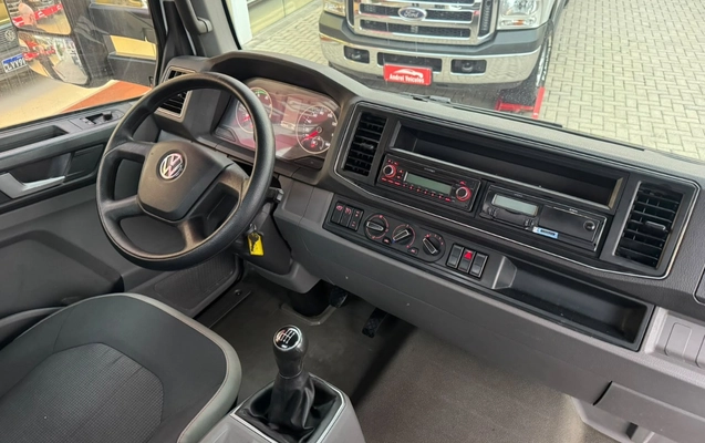 imagem-https://www.socarrao.com.br/sc-vehicle-images-prod/3845253/1789490943219-MTEuanBlZw.jpeg