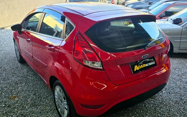 imagem-https://www.socarrao.com.br/sc-vehicle-images-prod/3845325/1789830872809-PqTtDUkzkXPrSTkGZgFd76FGbU5C2zeo.jpg