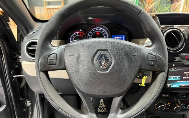 imagem-https://www.socarrao.com.br/sc-vehicle-images-prod/3845535/1789491682373-vehicle_image_1789491668_fd430456a393093324a953eca861ae42.jpeg