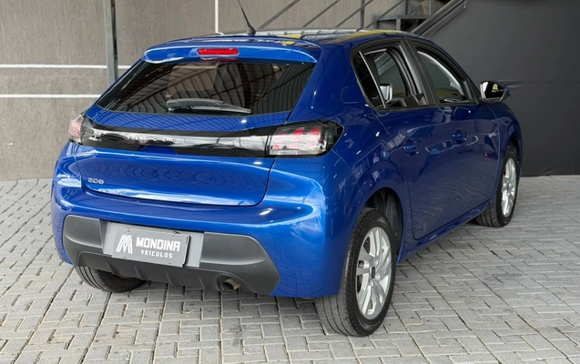 imagem-https://www.socarrao.com.br/sc-vehicle-images-prod/3845587/1789491823005-V2hhdHNBcHAgSW1hZ2UgMjAyNi0wOS0xNSBhdCAxMy40OC40MC5qcGVn.jpeg