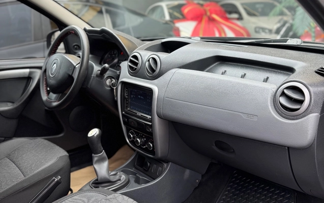 imagem-https://www.socarrao.com.br/sc-vehicle-images-prod/3845719/1789504820481-9db290ebca4842019cc6f91dbc41247a_1789472638860.jpg