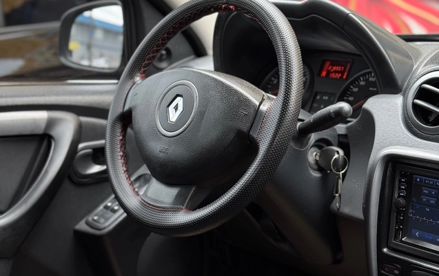 imagem-https://www.socarrao.com.br/sc-vehicle-images-prod/3845719/1789504820483-492c83c794c043c4a0be750d0f0bf4fd_1789472638865.jpg