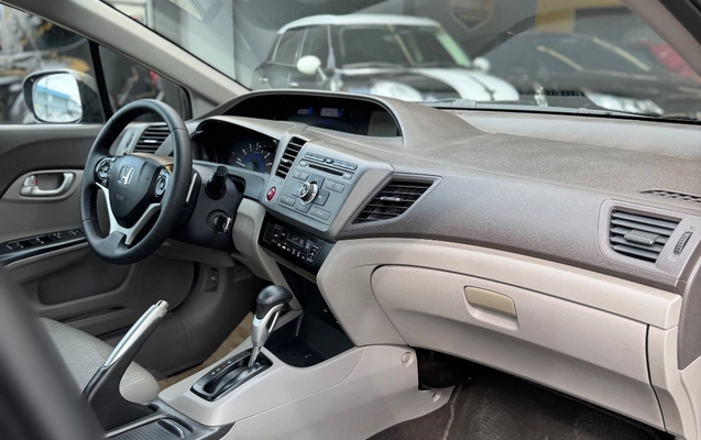 imagem-https://www.socarrao.com.br/sc-vehicle-images-prod/3845750/1789504879852-61747326ff7a4c37ac3edc6e29563247_1789472937706.jpg