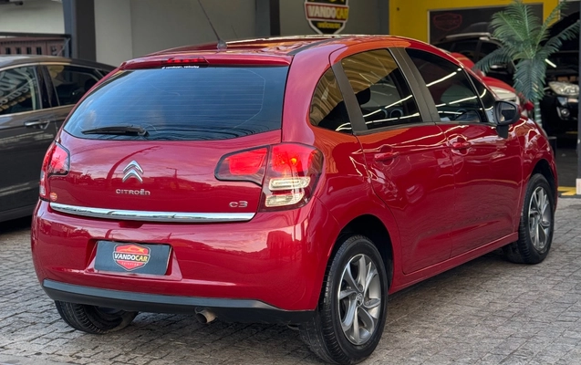 imagem-https://www.socarrao.com.br/sc-vehicle-images-prod/3845755/1789504940194-abf73c7423be4e78a4fe204dcc146538_1789473534513.jpg