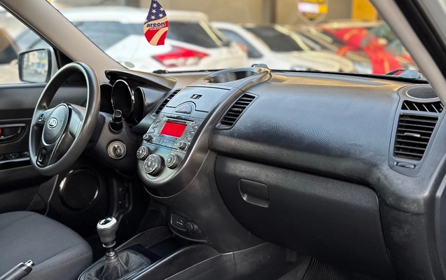 imagem-https://www.socarrao.com.br/sc-vehicle-images-prod/3845759/1789492161827-cce3dd8d69a74a49944b4529c4a0eb33_1789473650911.jpg