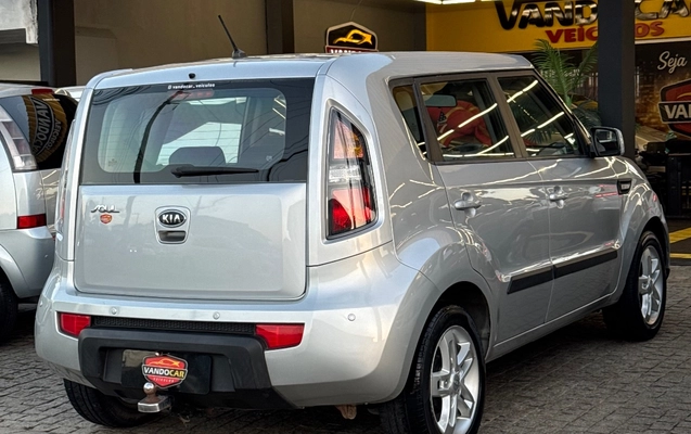 imagem-https://www.socarrao.com.br/sc-vehicle-images-prod/3845759/1789492161831-6037fe54a93040d99916c7252ab7768b_1789473650921.jpg