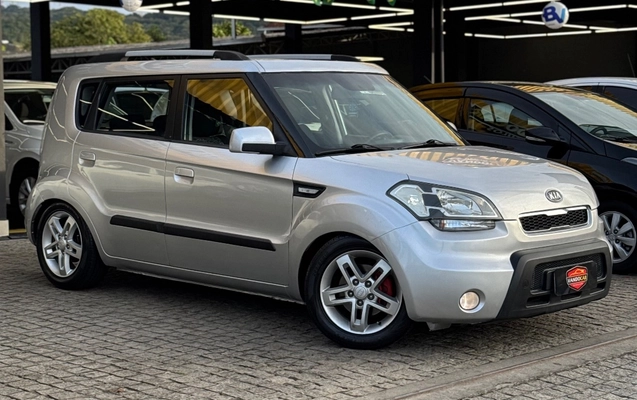 imagem-https://www.socarrao.com.br/sc-vehicle-images-prod/3845771/1789492215814-5e70b53265264a14b5f29e5f72bcae88_1789490402320.jpg