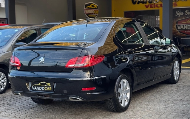 imagem-https://www.socarrao.com.br/sc-vehicle-images-prod/3845772/1789492221872-641d331535d94edab478ebde0f2919f6_1789490248460.jpg