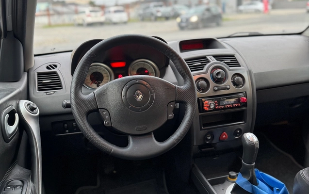 imagem-https://www.socarrao.com.br/sc-vehicle-images-prod/3845773/1789492224926-8332b2d6f7124a09b567d3b0ef6faf77_1789490121333.jpg